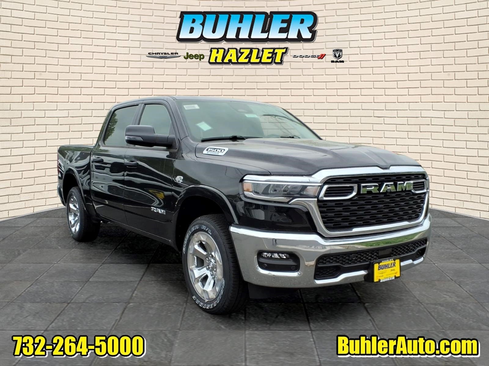 2026 RAM Ram 1500 RAM 1500 BIG HORN CREW CAB 4X4 5'7' BOX in Diamond Black Crystal Pearl-Coat Exterior Paint — front three-quarter view