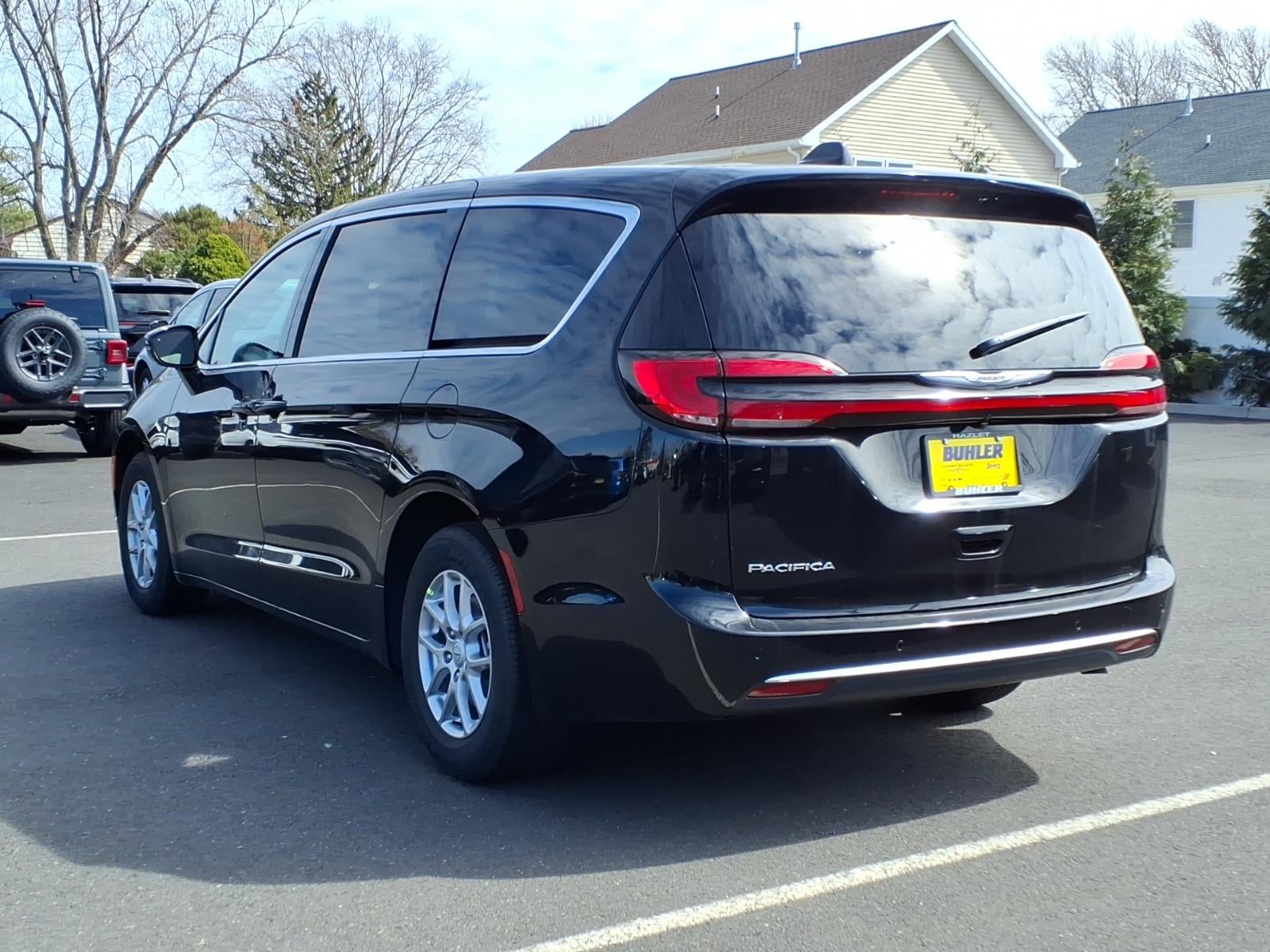 2026 Chrysler Pacifica — rear three-quarter view