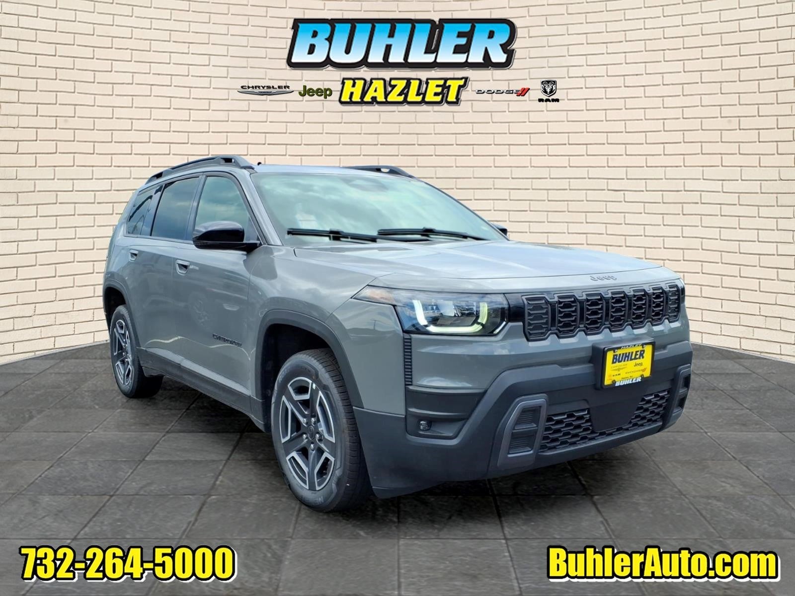 2026 Jeep Cherokee CHEROKEE LIMITED 4X4 in Sting-Gray Clear-Coat Exterior Paint — front three-quarter view