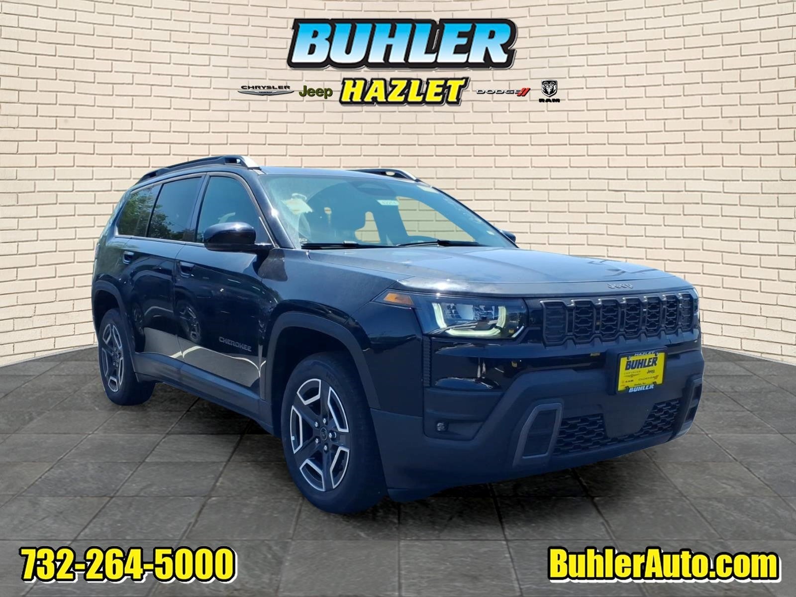 2026 Jeep Cherokee CHEROKEE LIMITED 4X4 in Diamond Black Crystal Pearl-Coat Exterior Paint — front three-quarter view